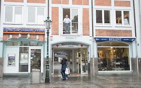 Apartement Mit Dachterrasse - Bei Curth Klingen - Teilen Sie Uns Ihre Ankunfszeit Mit